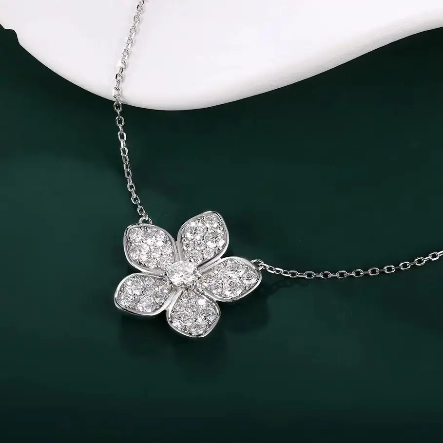 HFE New Moissanite Flower Pendant Necklace Full Diamond Setting Sterling Silver 925 Shimmering Fashion Party Jewelry for Women