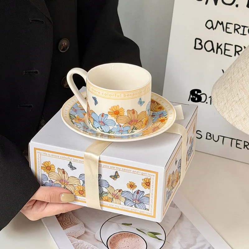 Coffee Cup and Saucer Set, Good-looking Mug Gift Box, Practical Gift for Girlfriend’s Birthday