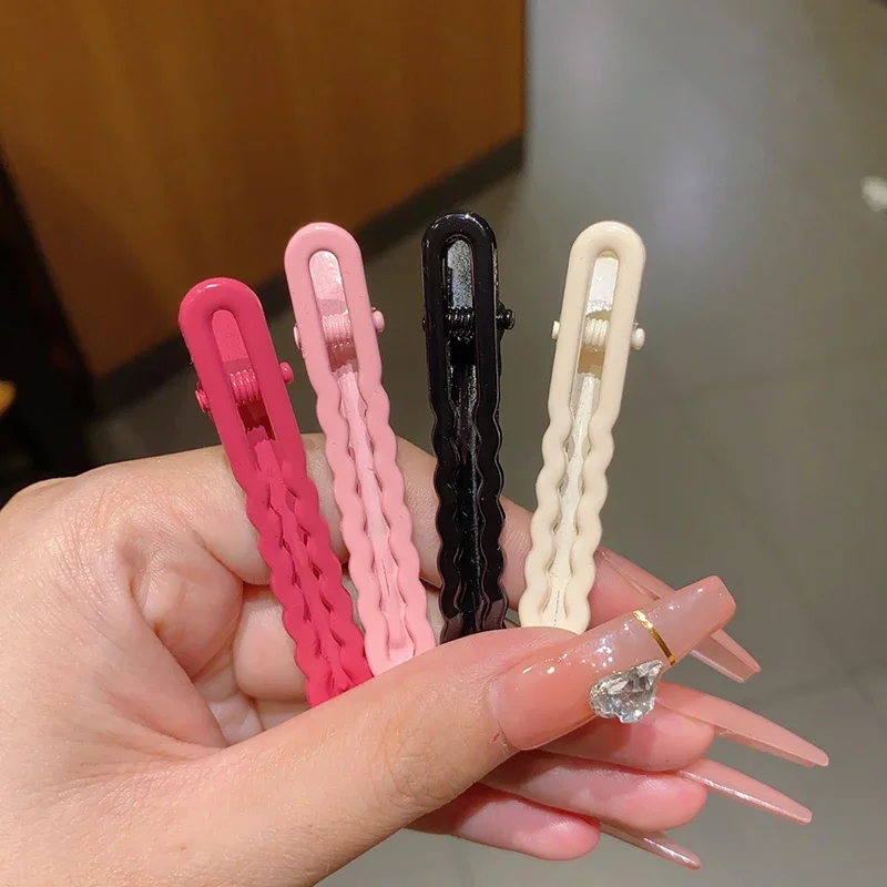 2개/세트 생기 넘치는 틴티드 헤어 클립, 금속 추상 덕빌 사이드 앞머리 클립, Y2k 헤어 액세서리