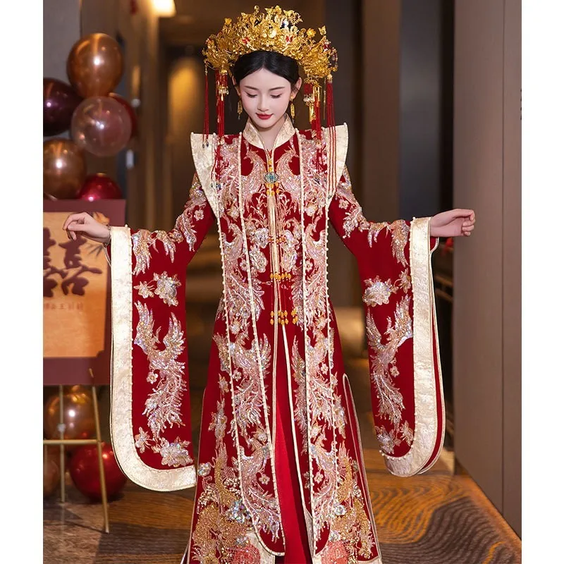 

New Chinese-style toasting and wedding dress with a phoenix crown red veil