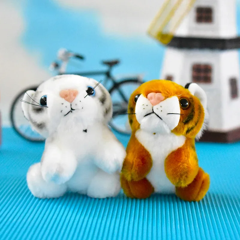 Cute Baby Tiger Keychain Plush Pendant Cute Key Chain for Zero Wallet White Doll Schools Bag Hanging Decoration Keyring