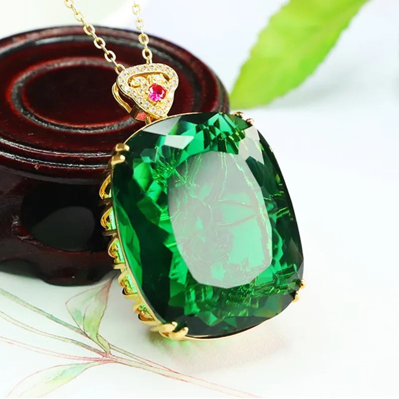 

Sen hot selling red, blue and green three-color glazed square pendant imitation gemstone necklace