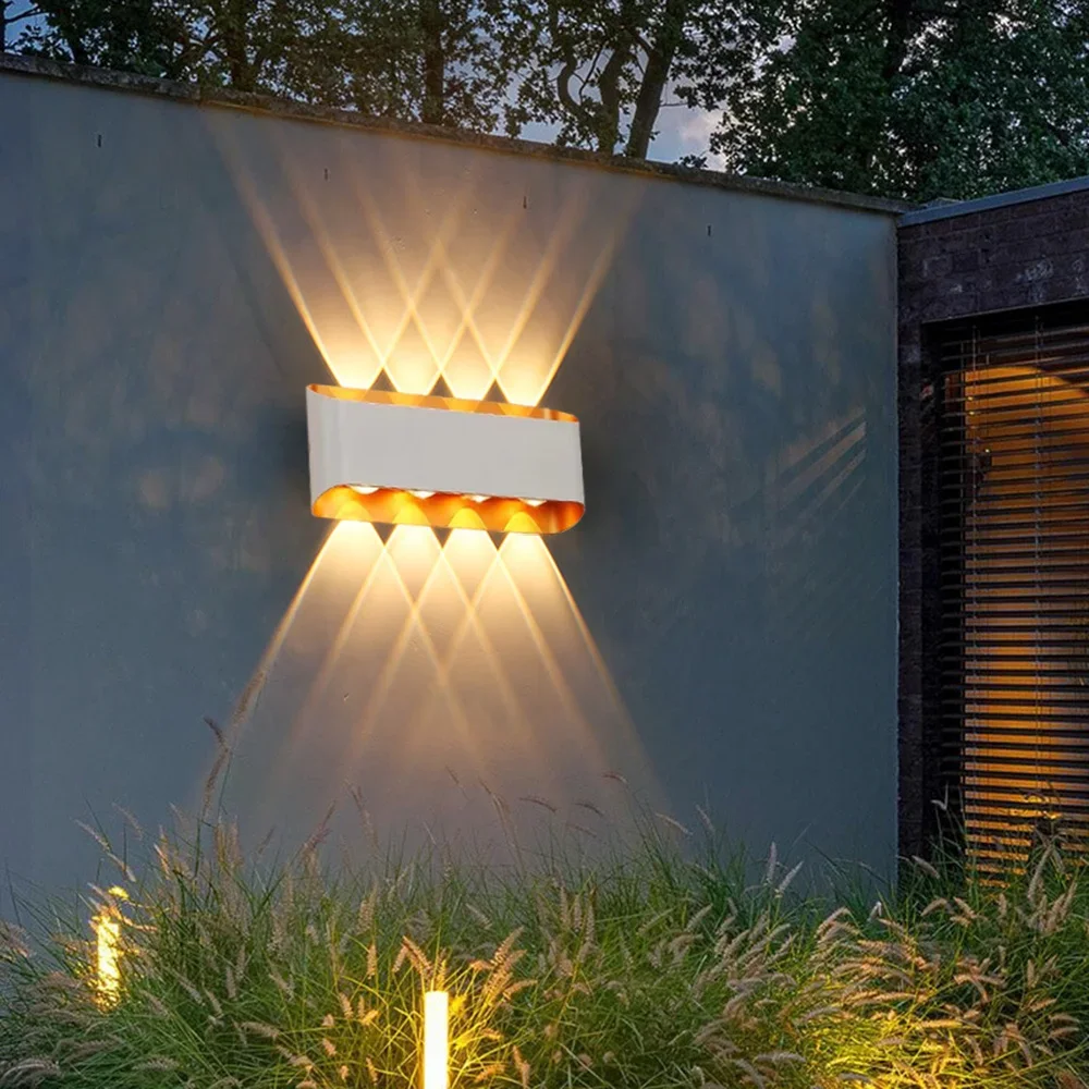 Modern and Minimalist Outdoor Waterproof Wall Lamp Balcony Outdoor Corridor Decoration LED Light Garden Courtyard Wall Lamp view 2