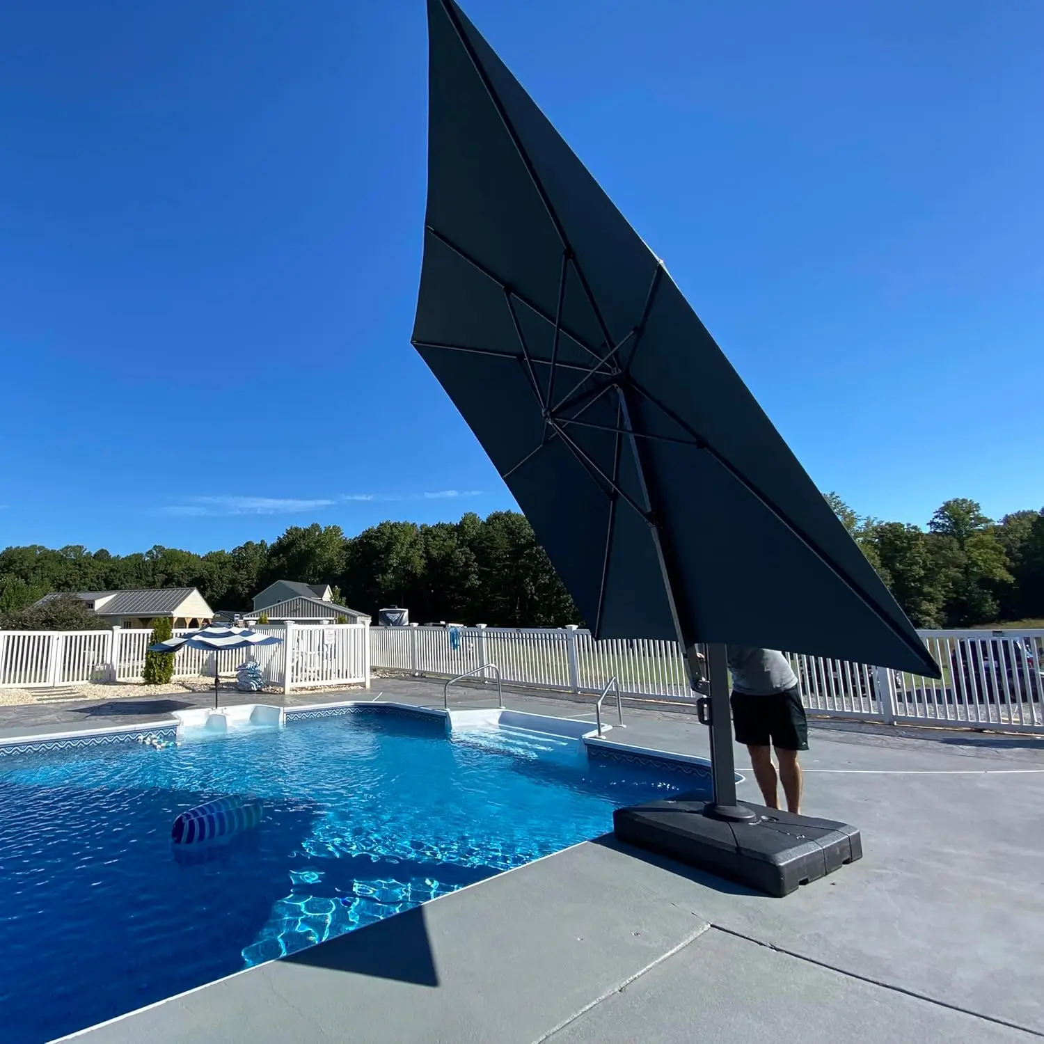 Thumbnail 2 - #22 Best Cantilever Garden Umbrellas to Buy In 2026