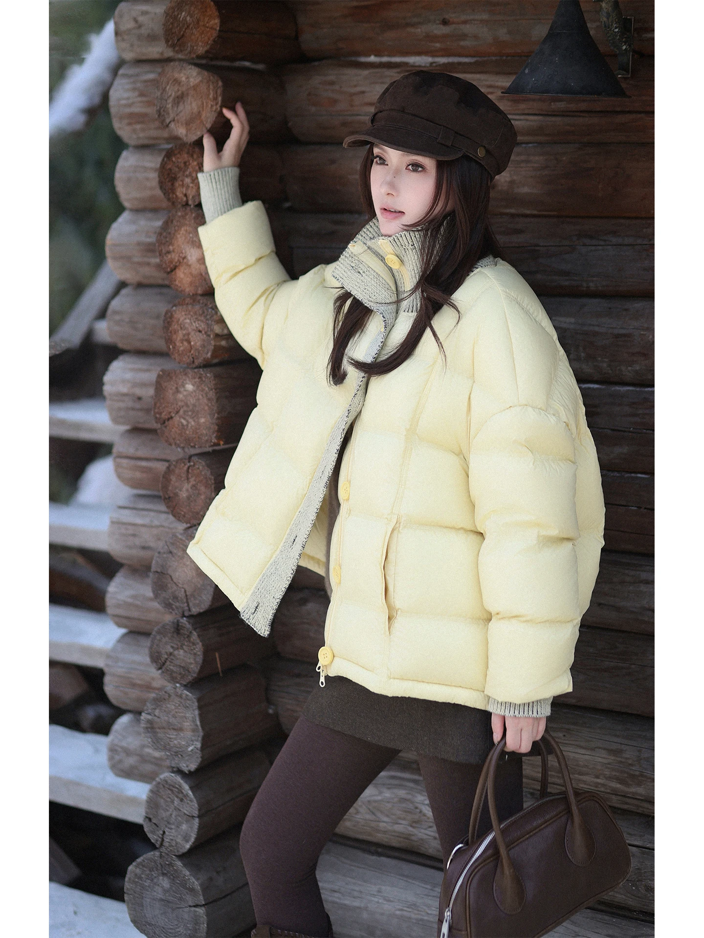 

Роскошное пуховое пальто из 90% белого гусиного пуха с вязаными вставками, новое, разноцветное, с эффектом пэчворк, устойчивое к разрывам