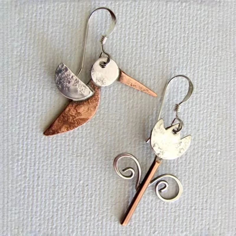 Bohemian Ethnic Style Asymmetrical Two-Color Plant Bird Pendant Earrings for Ladies, Suitable for Daily Date Outfits.