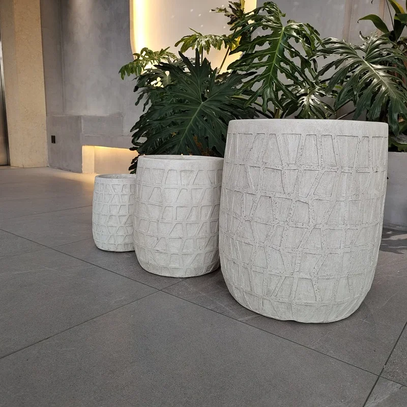 

2024 New Design Hot Sale Durable Roman Flower Pots&Planters for Garden and Hotel