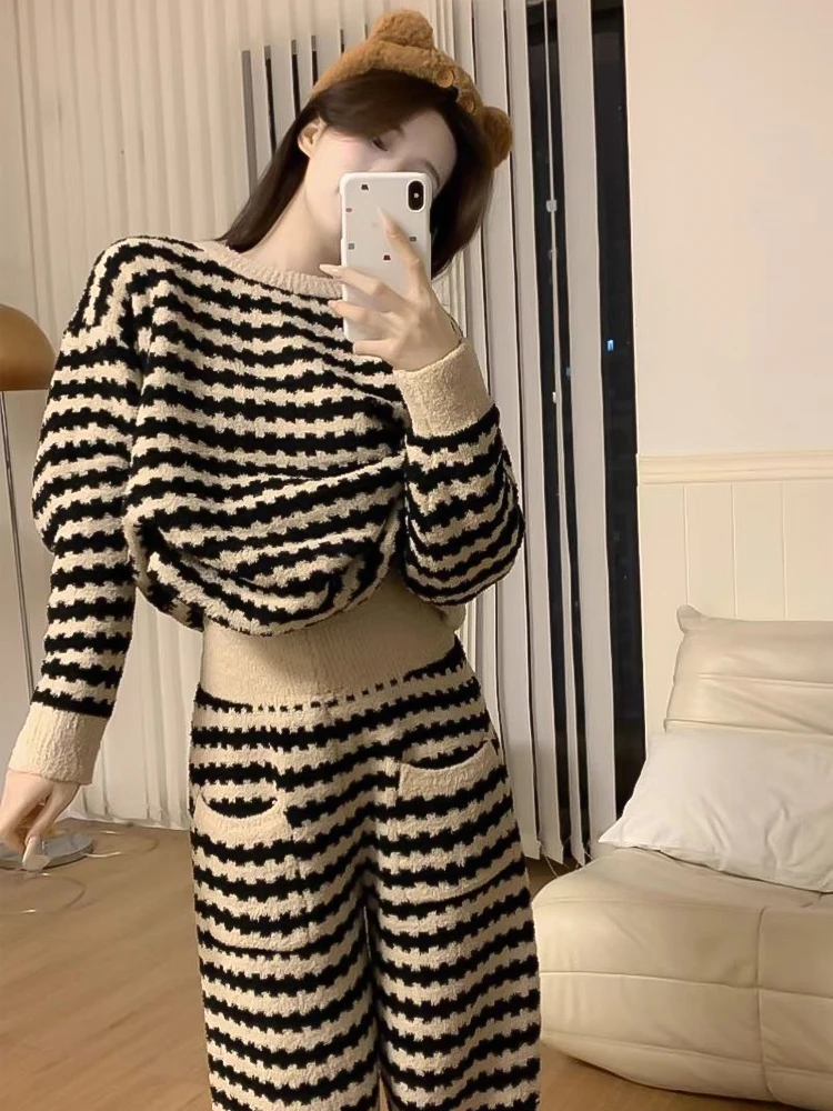 

Женский пижамный комплект из кораллового флиса в японском стиле, зимняя утолщенная плюшевая домашняя одежда, домашняя одежда, удобная одежда для сна, ночное белье