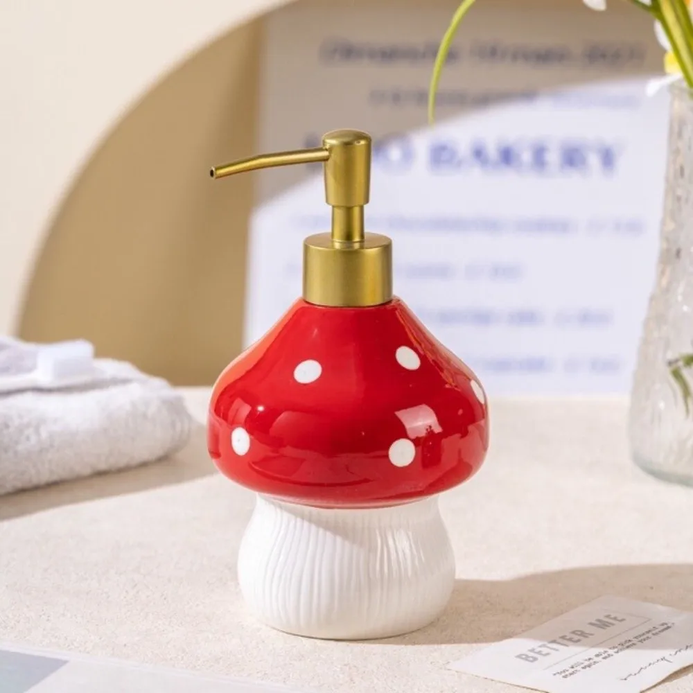 Large capacity Ceramic Soap Dispenser Refillable 3D Bathroom Lotion Dispensers Standalone Hygienic Lemon Mushroom Pump Bottle