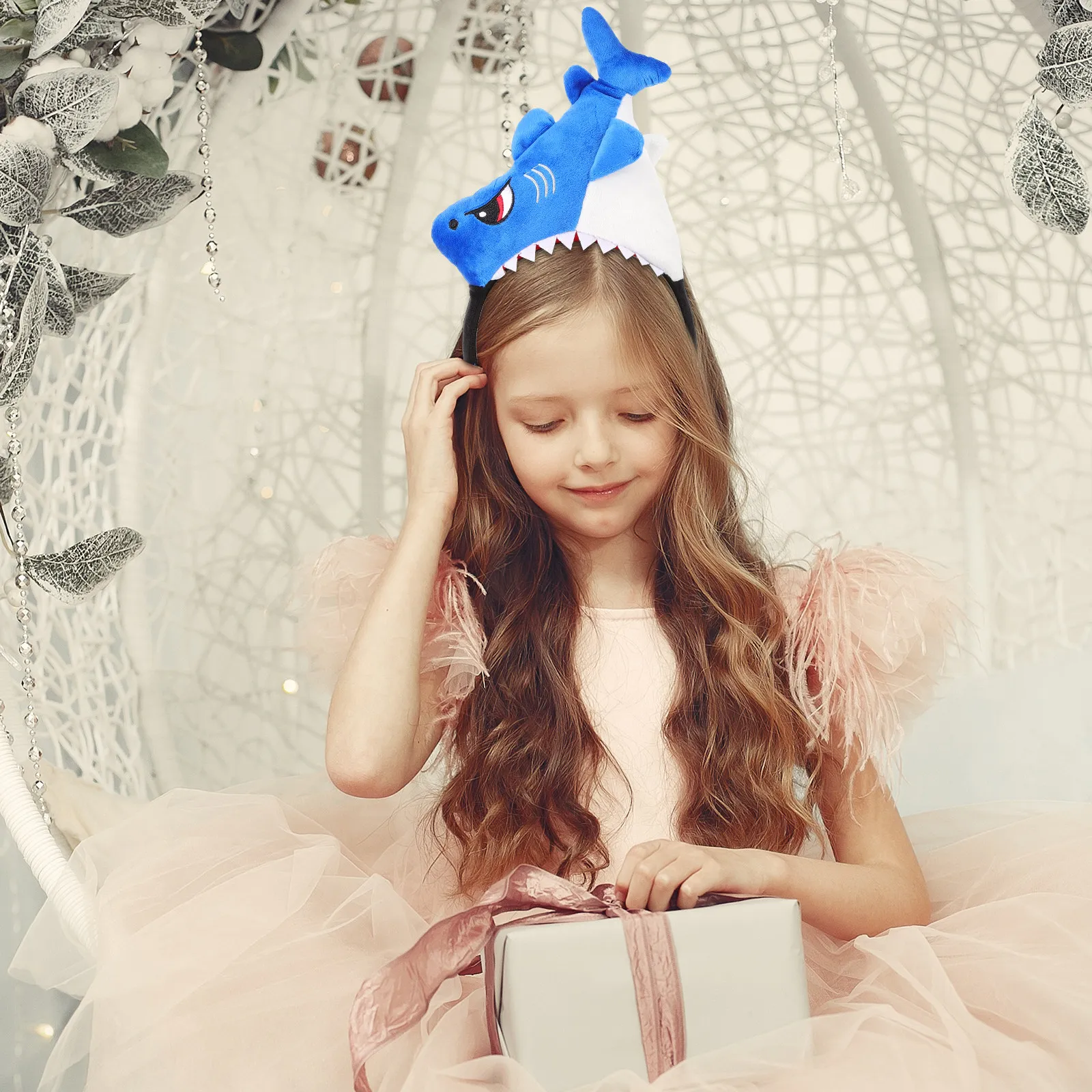 

Модная повязка на голову в виде акулы, легкий и забавный аксессуар для волос для тематических вечеринок с акулами, Хэллоуина, косплея, фестивалей, праздничных образов