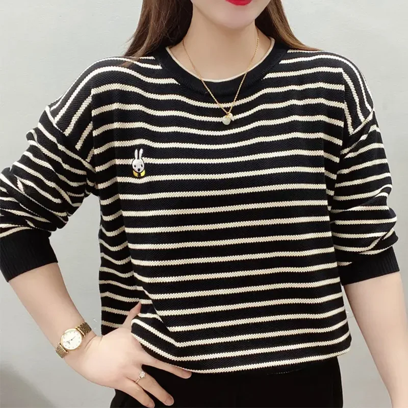 Spring and Autumn New Thread Sweatshirts Simplicity Women's Clothing Crew Neck Striped Print Embroidery Long Sleeve Pullovers