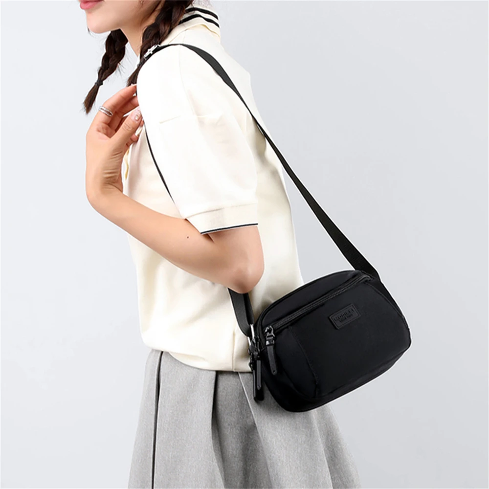 Solid Color High Quality Nylon Ladies Shoulder Bag Fashion New Mini Women Messenger Bags Leisure Ladies Mobile Phone Purse Sac