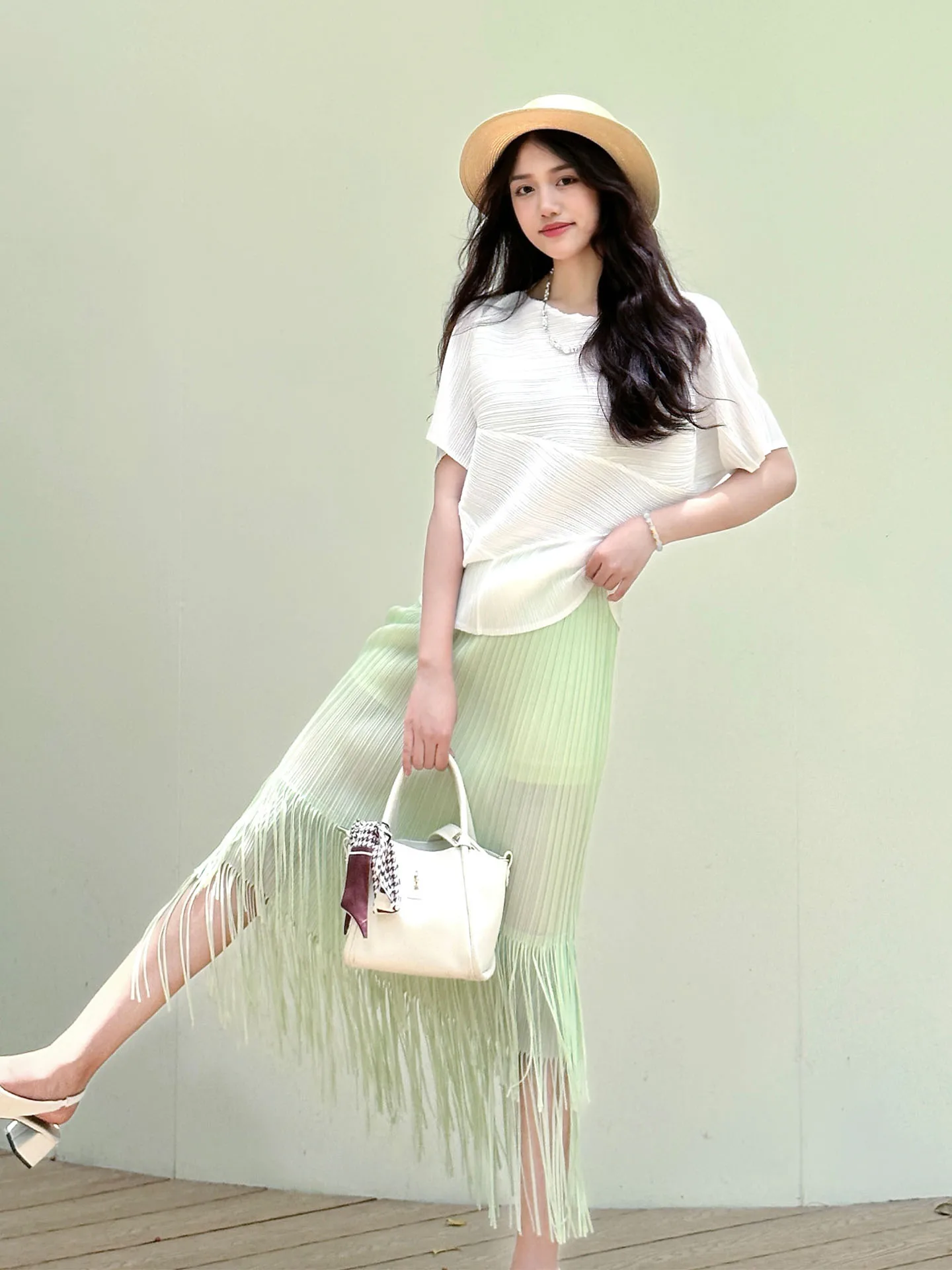 

Shanzhai Feng Greenish Blue Simple Style Summer Short Sleeve Top Tassel Hem Skirt Set Polyester Fiber round Neckline Hooded
