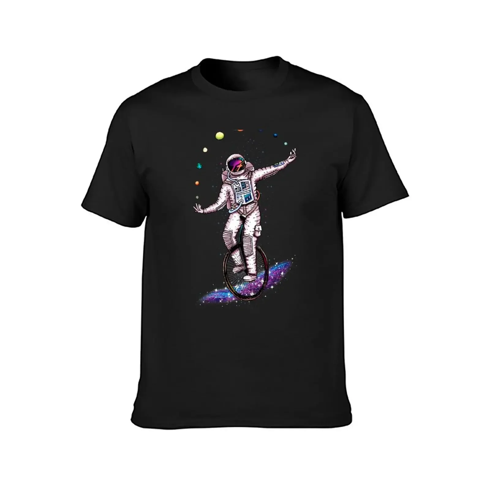 Juggling Circus Astronaut T-Shirt Aesthetic clothing anime t shirts men t shirt