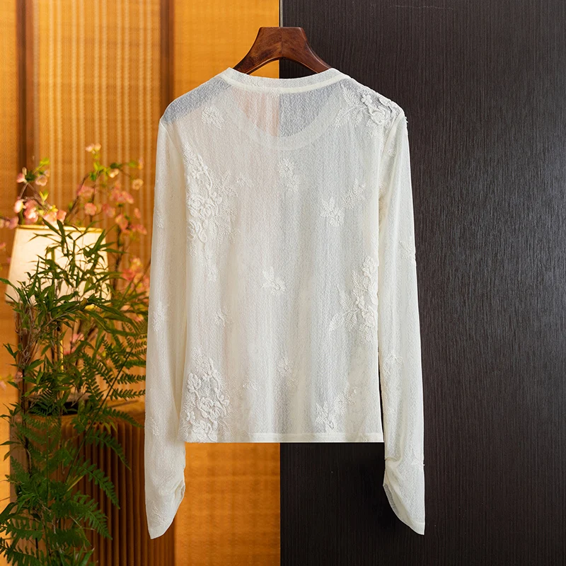 New Chinese-Style Versatile Casual Embroidered Round-Neck Blouse for Women, 2026 Autumn New Product, National Style Slim-Fit Top