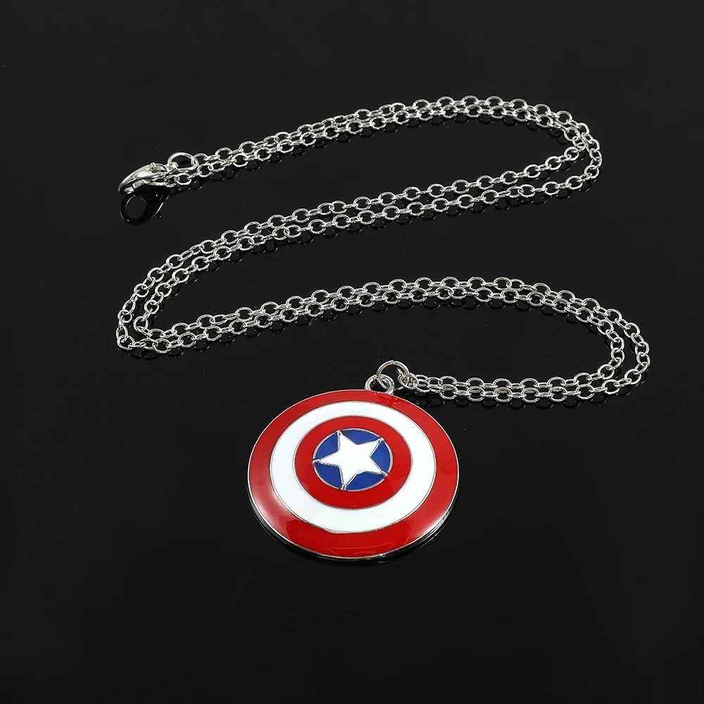 Captain America Shield Anhänger-Halskette, Superhelden-Mode, Punk-Stil, Cosplay-Schmuck für Damen und Herren, trendiges Accessoire – Detail 2