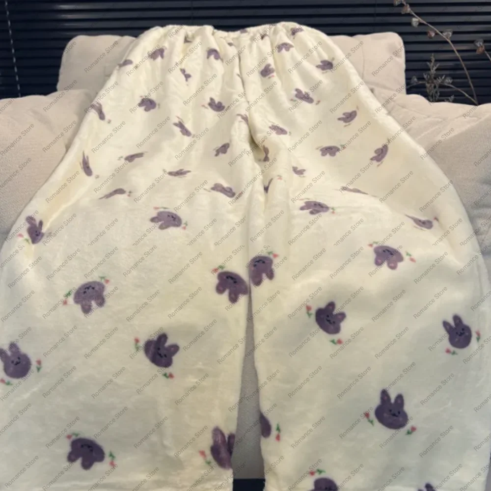 Women's pajama pants for autumn winter are loose flannel couple style straight-leg walking pants for men and women Home pants