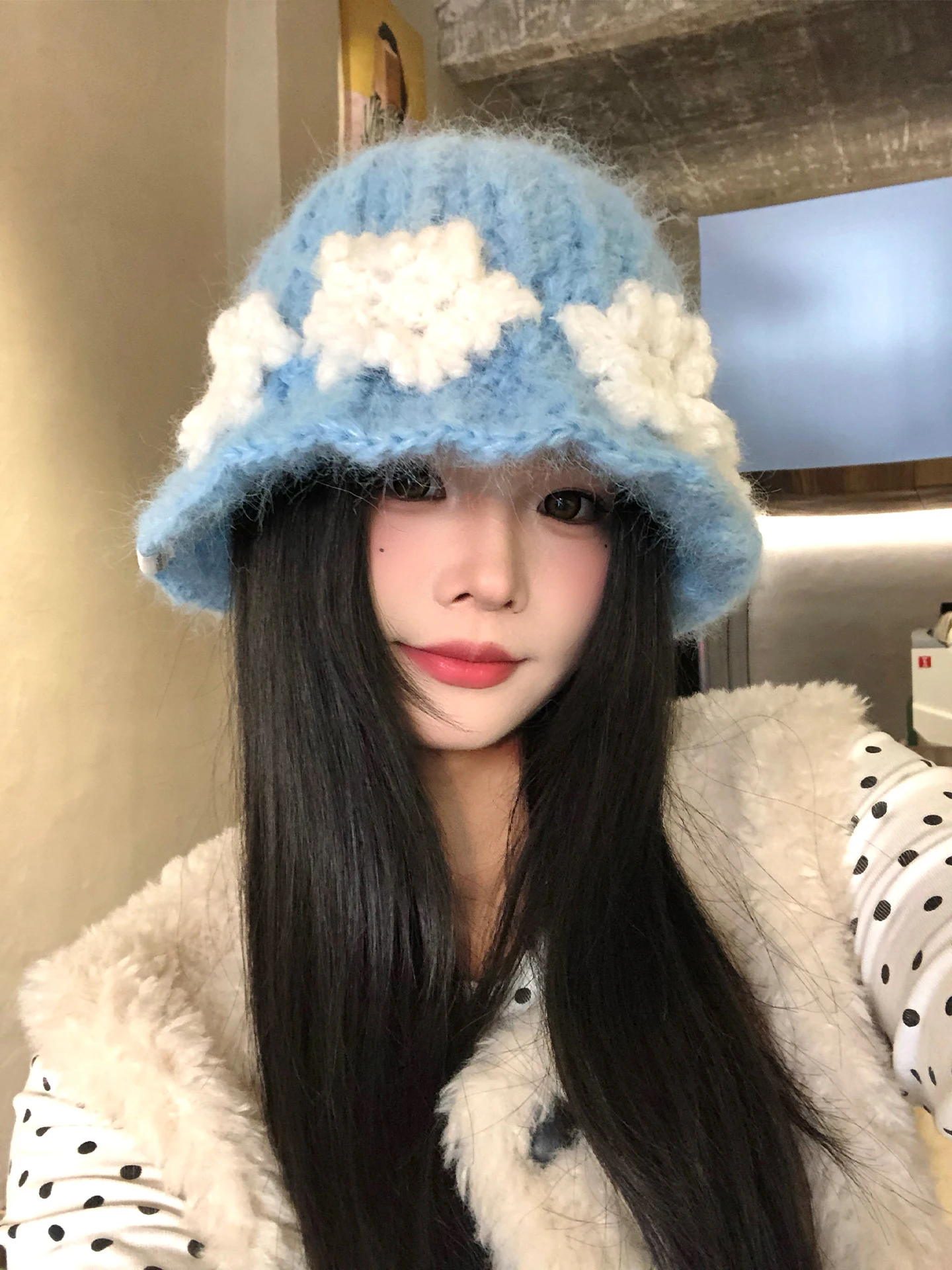 Hand Knitted Blue Woolen Fisherman Hat Women's Autumn Winter Warm Large Head Size Bucket Hat 3D Flower Design Fashionable Hat