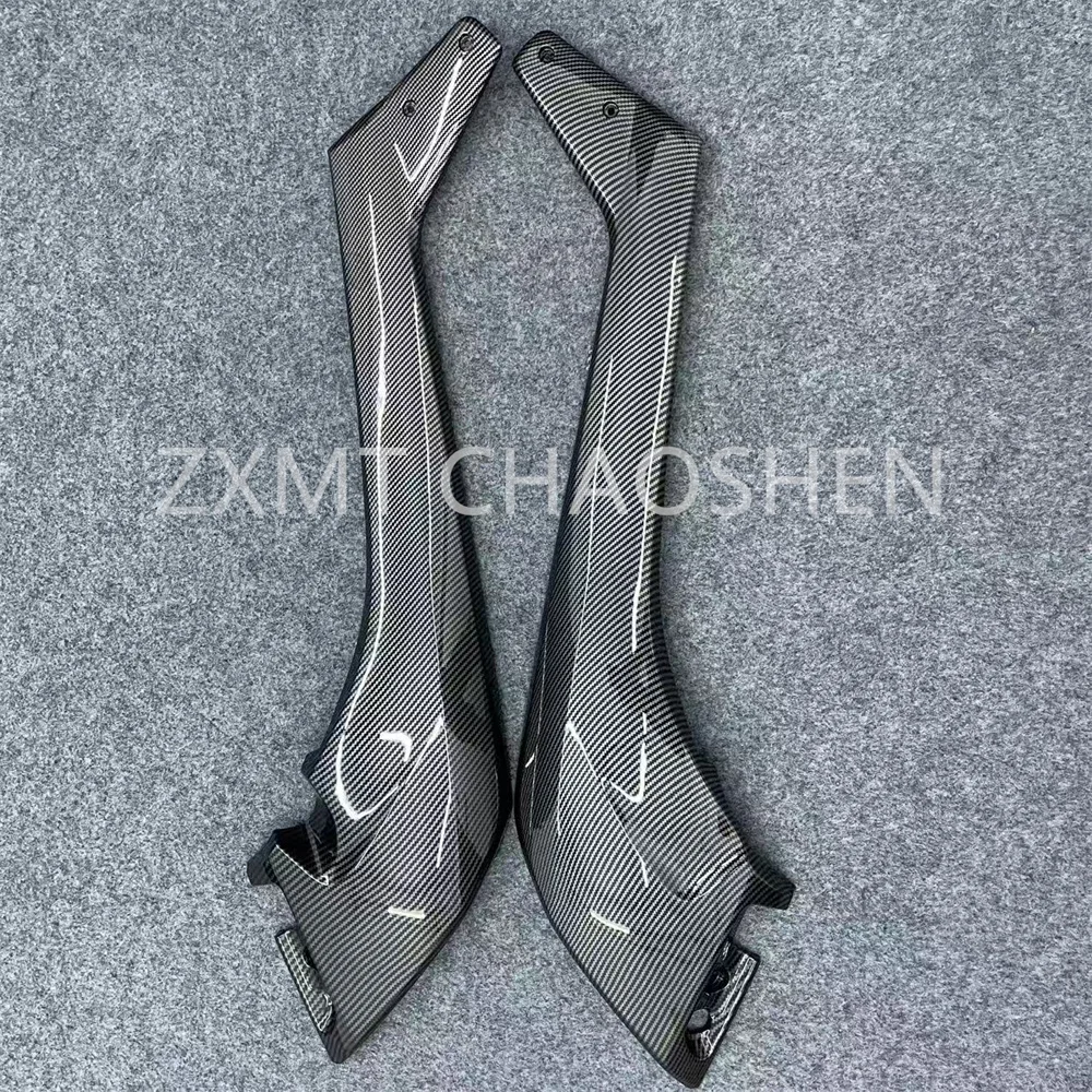 The ABS motorcycle fairing is suitable for the TMAX530 17 18 19 17-19model with carbon fiber paint on the left right and middles