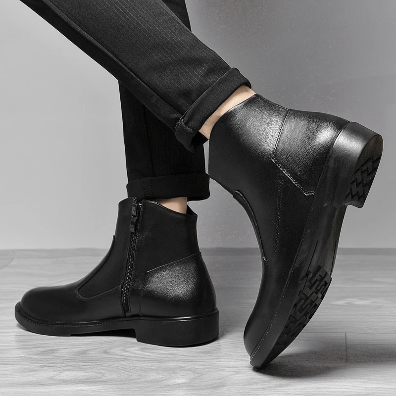 

High Quality Men's Top Layer Fashionable Side Zipper Casual Leather Shoes with Winter Velvet Insulation Comfortable Cotton Boots