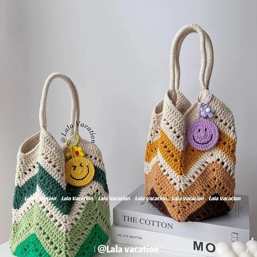 Finished forest style artistic retro handmade woven bag, casual cotton single shoulder bag, tote bag, woolen bag, splicing bag