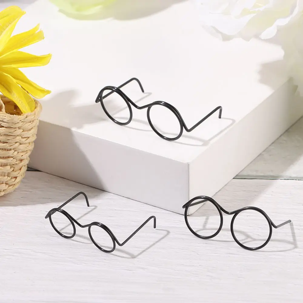 Gafas de muñeca de aleación bonitas a la moda, marco redondo negro, artículos en miniatura sin lentes, juguete para niños, accesorios de cocina para muñecas, juguete para niñas, 5 uds.