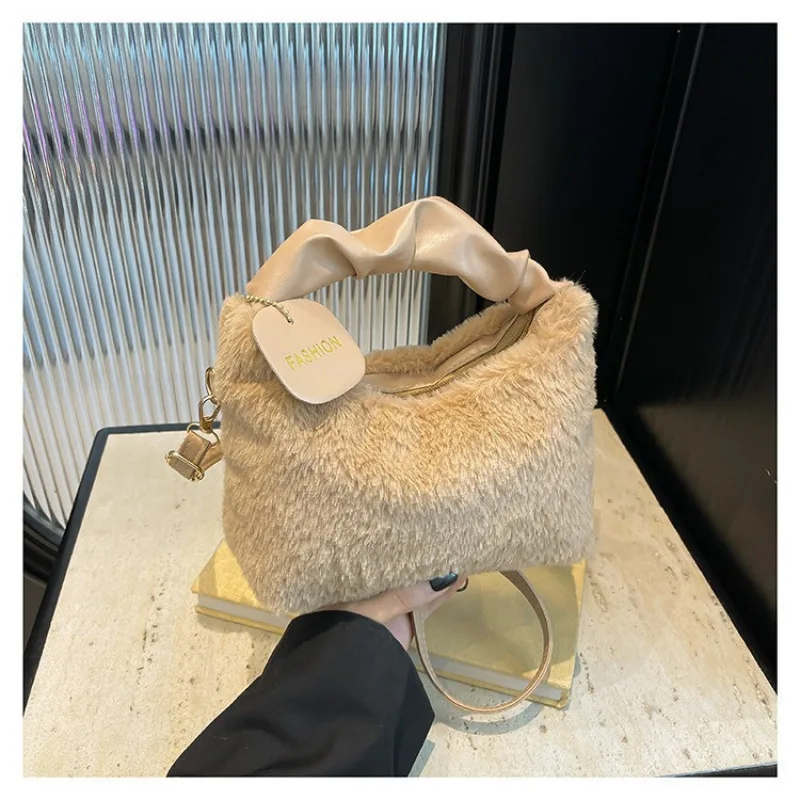 

Chic 2025 Plush Shoulder Bag for Women, Fashionable Top Handle Sling with Soft Furry Material for Daily Use & Commuting​