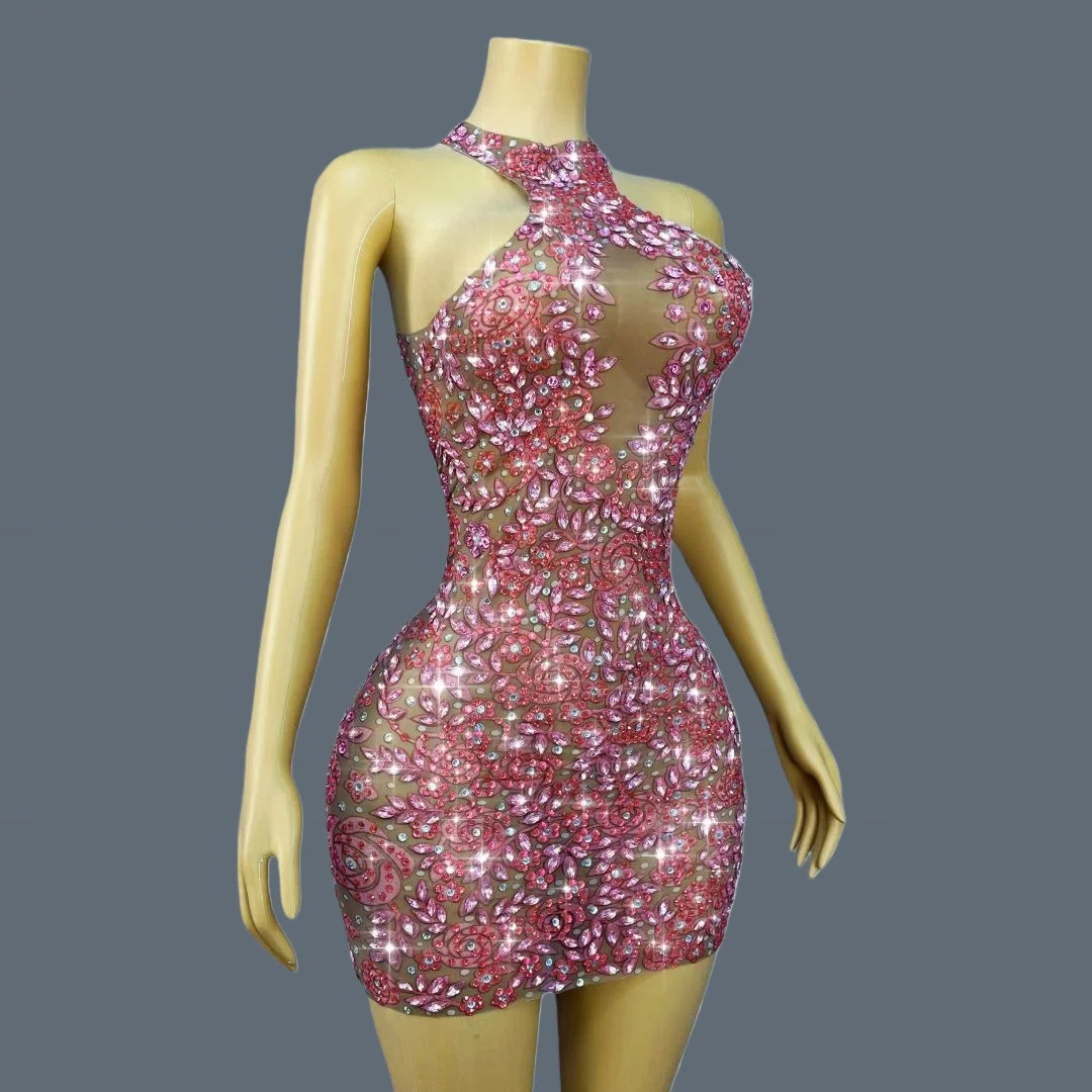 ชุดมินิเดรสตาข่ายซีทรูประดับคริสตัลสีชมพูระยิบระยับ สายคล้องคอ ทรงบอดี้คอน สำหรับผู้หญิง ใส่ไปงานกลางคืน งานพรอม งานค็อกเทล งานอีเว้นท์ ยี่ห้อเฟนหยานเหม่ยกุย