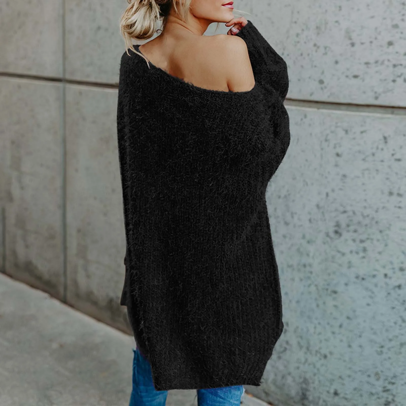 Women\'S French Style Oversized Sweater Solid Plush Pullover Long Sleeved Off Shoulder Top Autumn Women\'S Clothing Outdoor