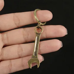 Vinatge Solid Brass Wrench Key Chain Pendant Handmade Pure Copper Mini Spanner Keychains Pendants Motorcycle Car Tool Key Rings