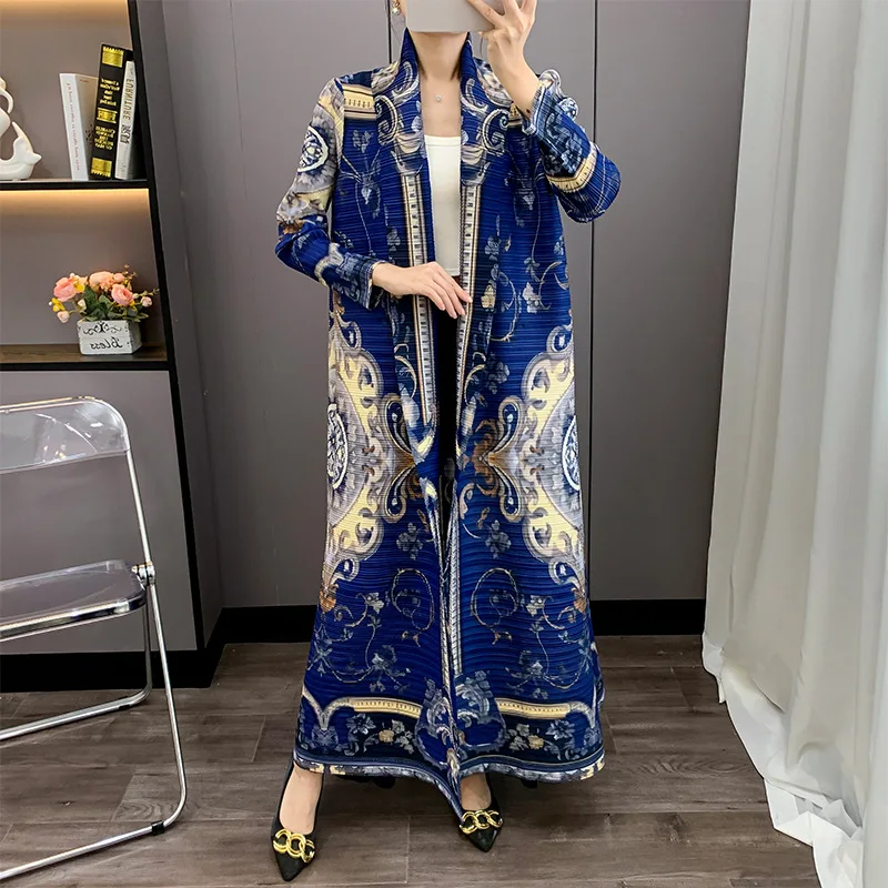 Miyake 2025 New Spring Folded Robe Loose Pleated Fashion Light Luxury Noble Middle East Printed Plisse Coat Jacket Cloak Women