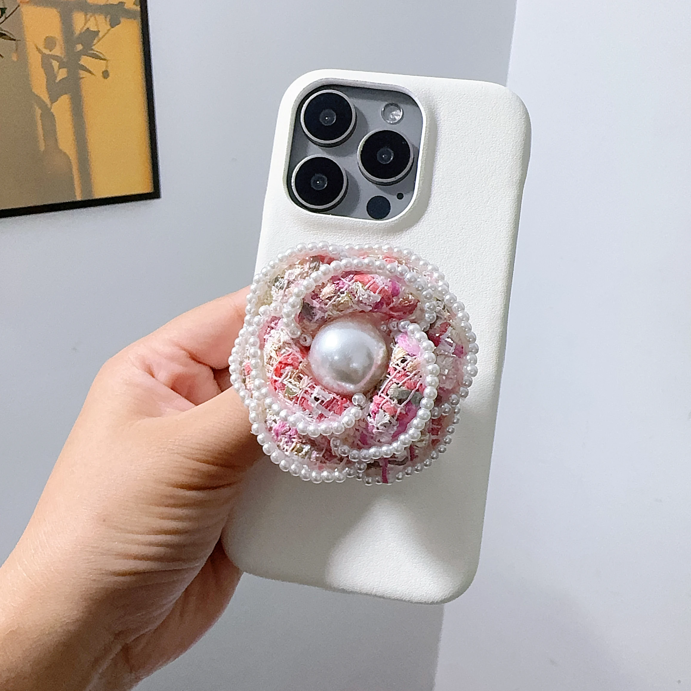 Custodia pieghevole in pelle PU con staffa pieghevole per fiore di perla di lusso per iPhone 16 15 14 Cover per telefono 13 12 11 Pro MAX Custodia rigida antiurto posteriore
