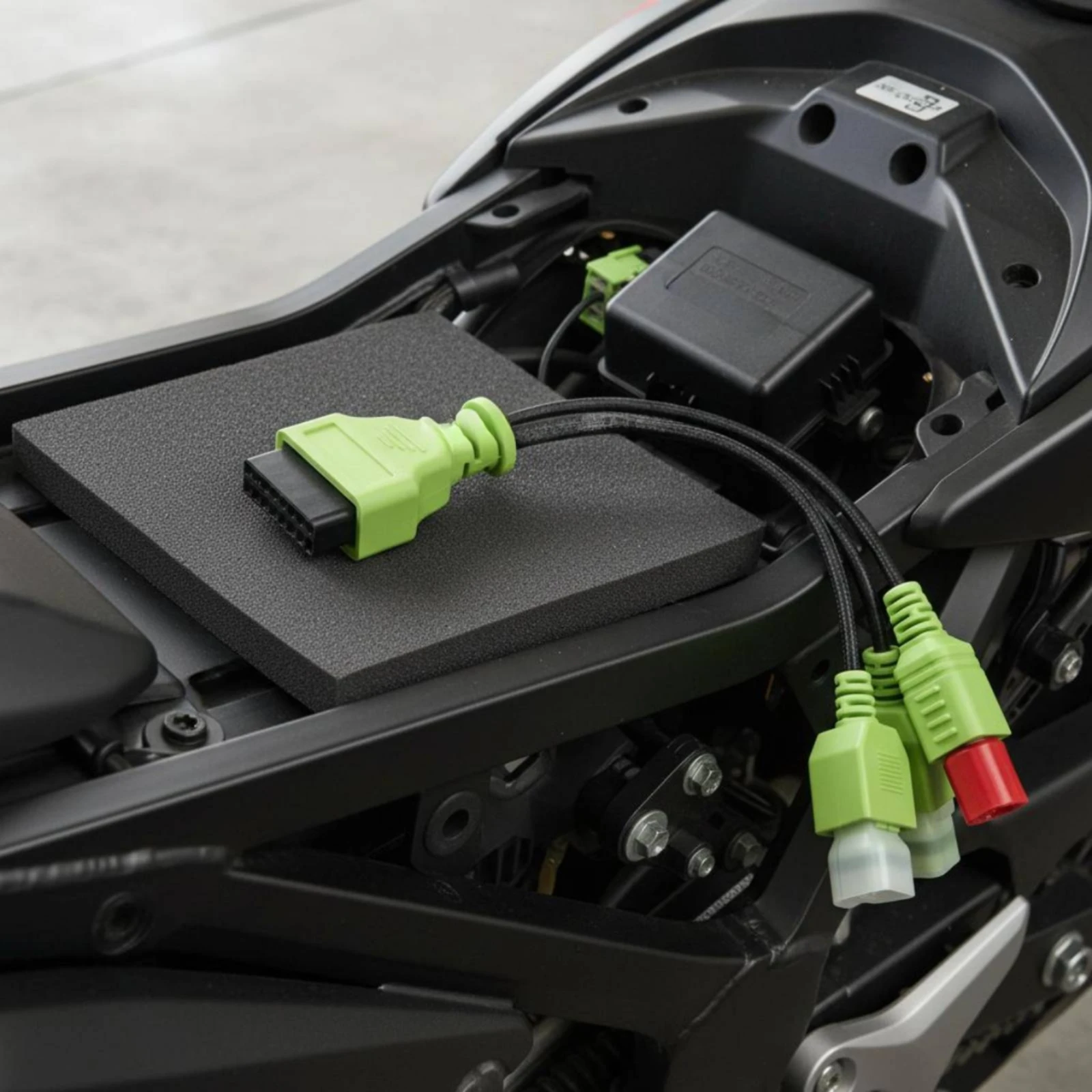 Motorcycle Scan Cable Multi Plug Design Black Cable Green Connector Housings 4 in 1 Adapter Cable Troubleshooting