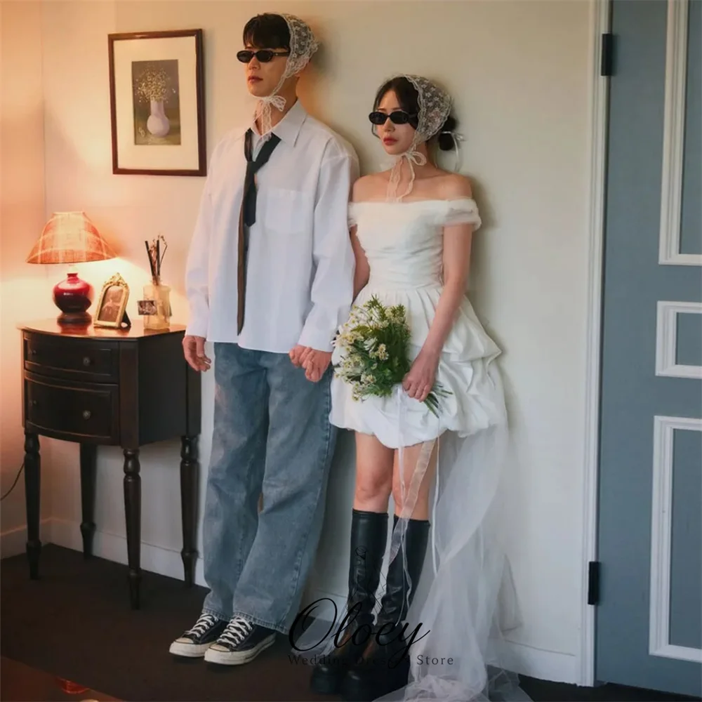 OLOEY 2026 Customized Cute Off The Shoulder Bridal Gown A-Line Pleat Mini Korea Wedding Dress Photo Shoot Lawn Wedding 웨딩드레스