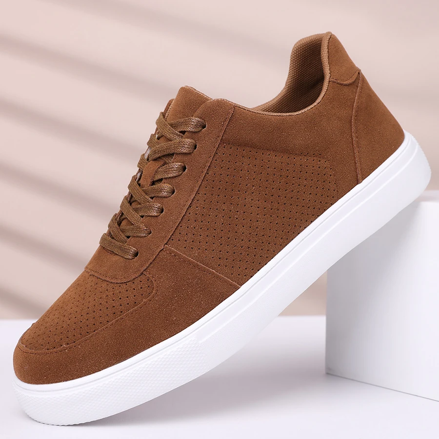 2026 New Spring Autumn Men's Board Shoes Versatile Men's Casual Single Shoes Anti Slip Sports Shoes