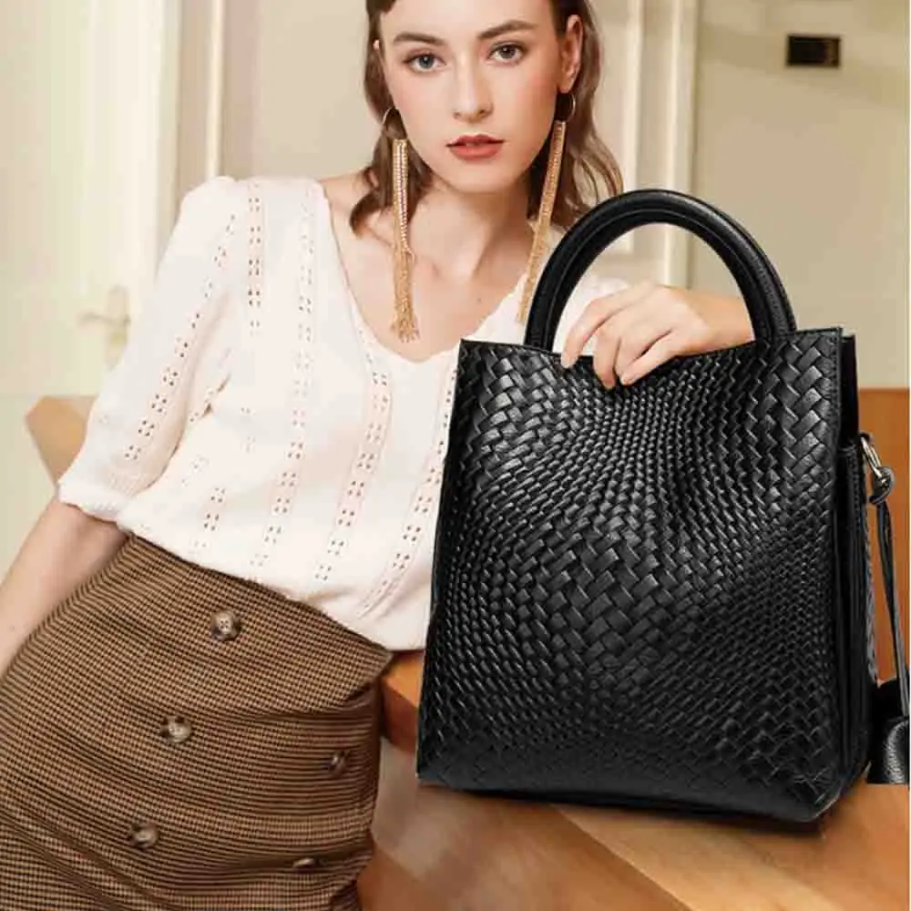 Motingsome Minimalism Fashion Women Bucket Bag Luxury Genuine Leather Handbags and Purses Soft Calfskin Casual Tote Bag 2022 New