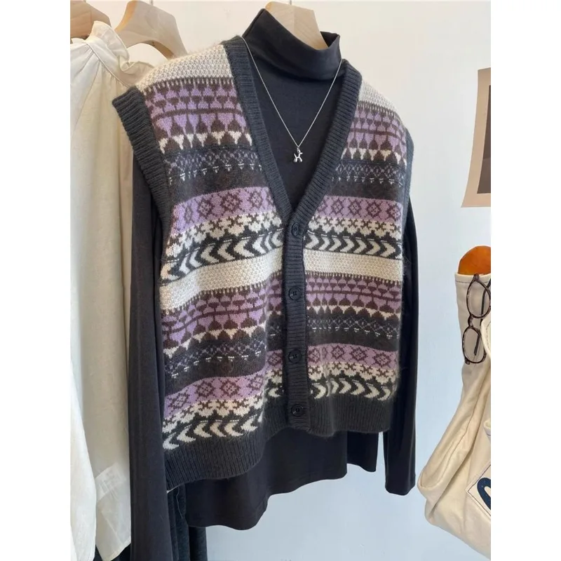 

Purple V-neck Knitted Vest for Women New Autumn and Winter Niche Outdoor Layering Vest Cardigan