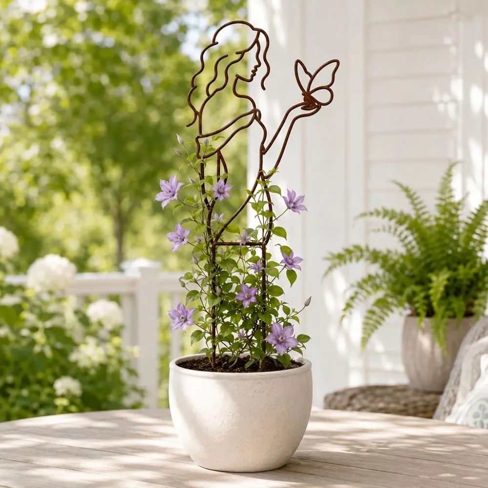 Distressed Iron Character Silhouette Plant Trellis Weather Resistance Hollow Out Lady Plant Support Pile Rust Proof
