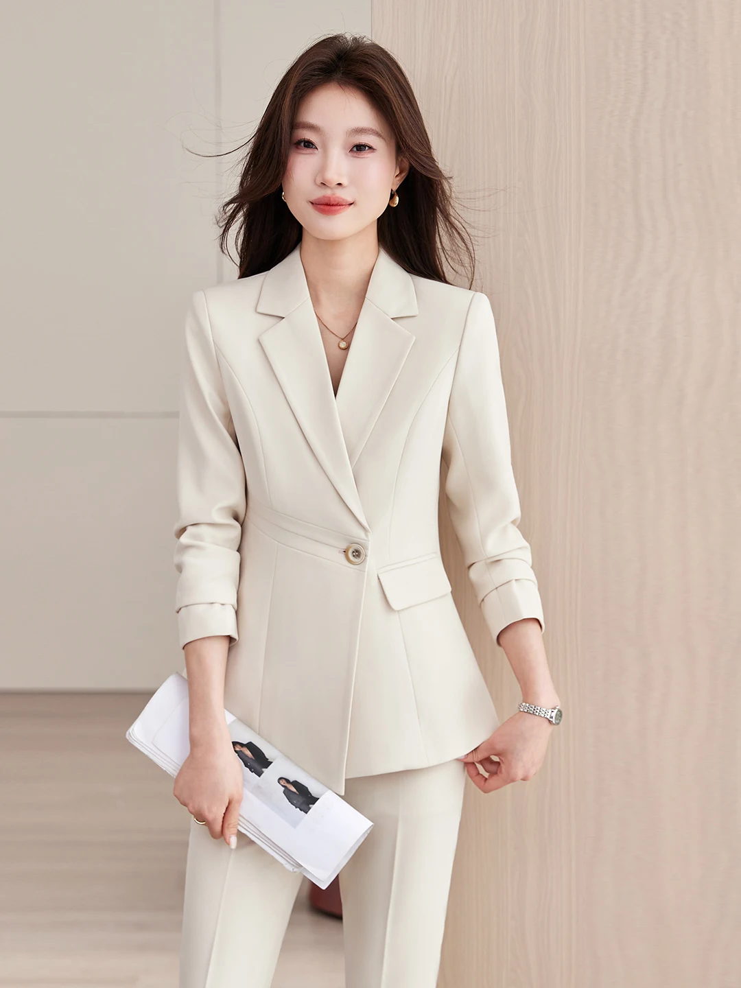 

Milk White Women's Suit Jacket Commute Waist-Cinching Professional Fashionable Workwear Ensemble Long Sleeve Polyester Fiber
