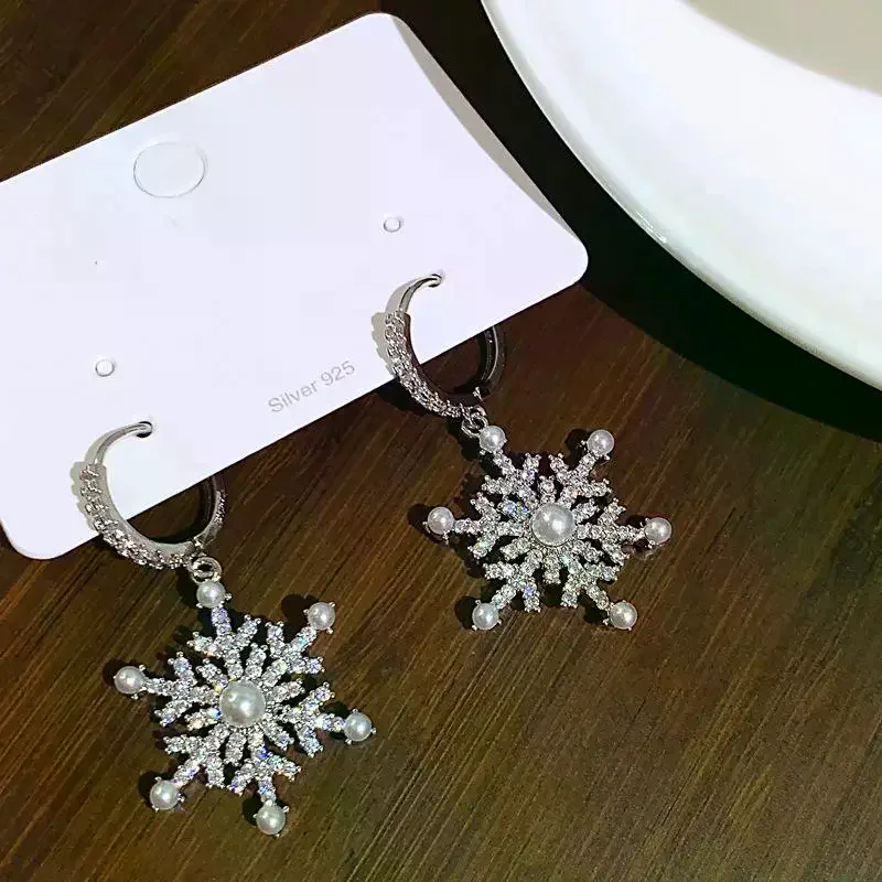 Dazzling Women's Snowflake Earrings; Trendy Zircon and Imitation Pearl Christmas Party Jewelry Present