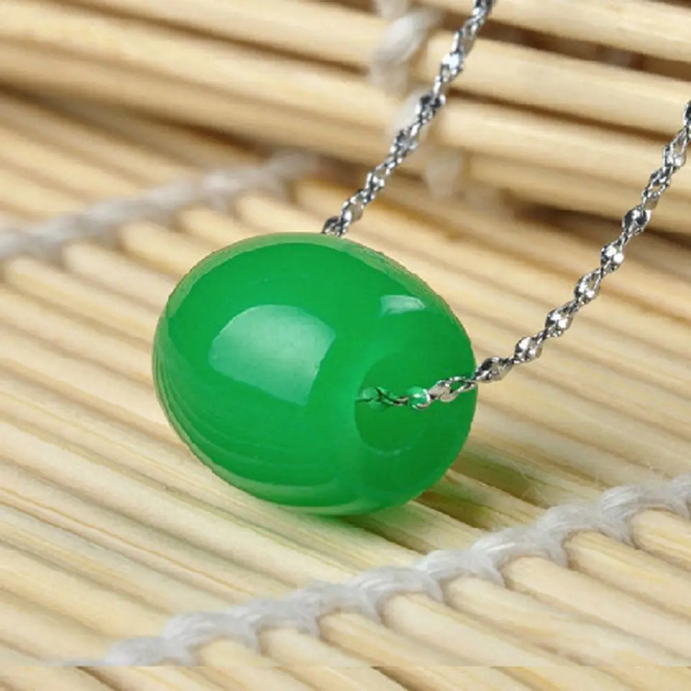 Antiquity Vintage Emerald Green Jewelry Gift Women Korean Style Jewelry Female Necklace Jade Necklace Agate Clavicle Chain