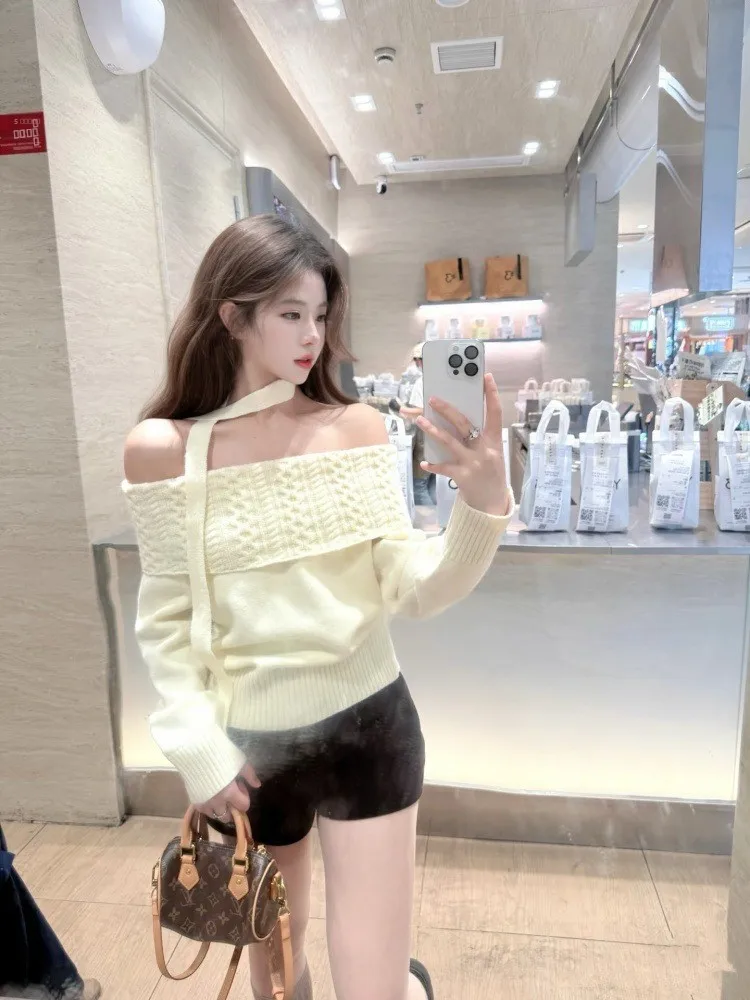 

White Knitted Twist oulder Long Sve Women's Sweater Spring Season Slimming Lazy Sle Top Design Sensation Faionable