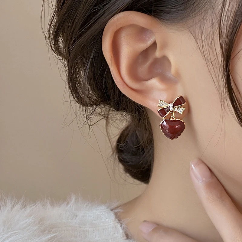 Fashion Style Temperament Wine Red Bow Knot Peach Heart Clip on Earrings No Piercing Exquisite Zircon Pearl Ear Clips Earrings