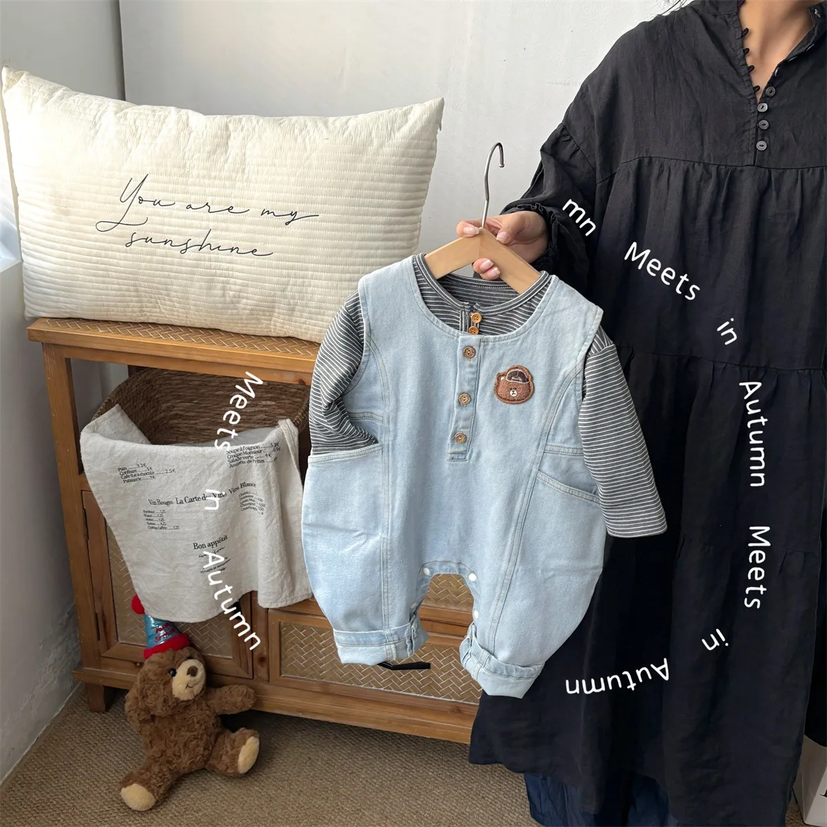 

New Ins Autumn Children's Two-piece Set Round-neck Long-sleeved Infant Baby Girls Top Sleeveless Blue Newborn Boys Denim Rompers
