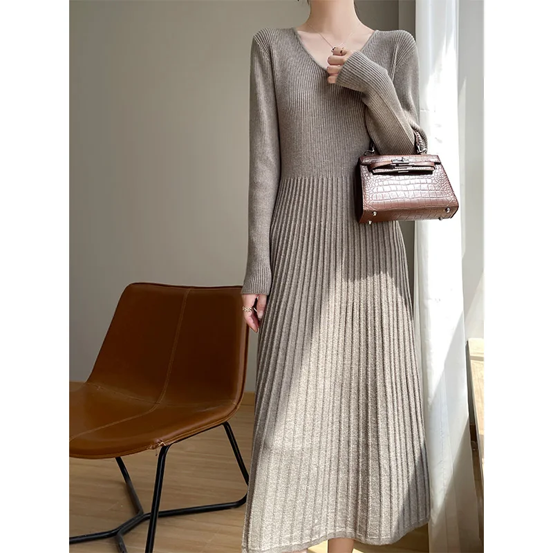 

A Niche Age Reducing V-Neck Long Sleeved Knitted Dress For Women In Autumn And Winter Slimming A-Line Sweater Long Skirt