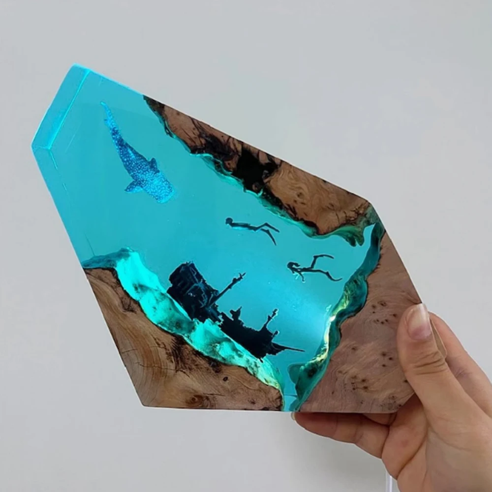 ダイバークジラテーマ樹脂ランプクリエイティブアート美しい夜の光クラフト海の世界風景装飾 USB 雰囲気テーブルランプ