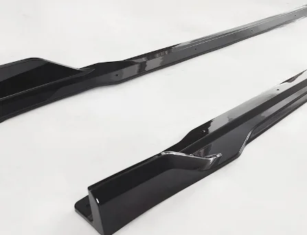 Suitable for  X3 side skirt G01G08 modified black warrior side skirt glossy black carbon fiber side skirt