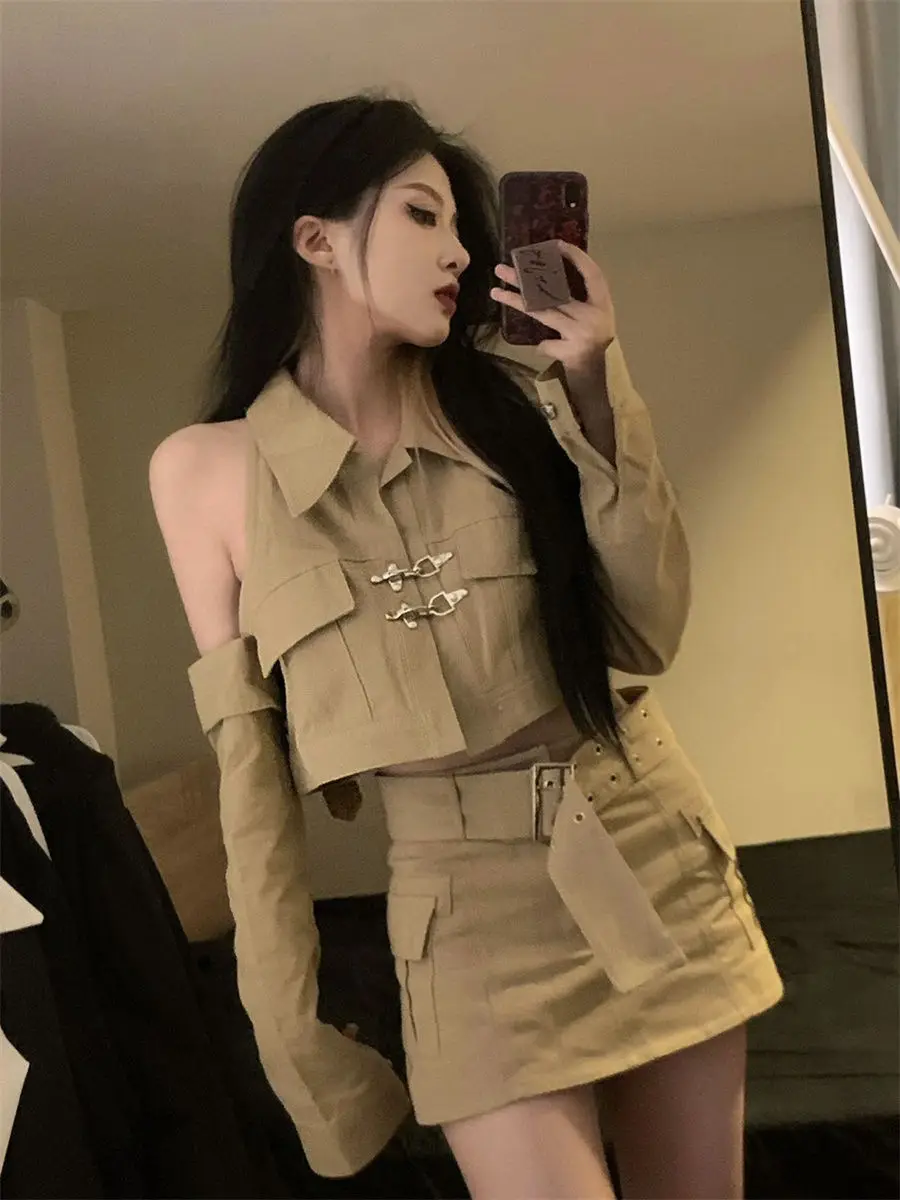 

American Retro Off-the-shoulder Short Long-sleeved Shirt +high-waisted Slim Hip-hugging Short Skirt Two-piece Set for Women