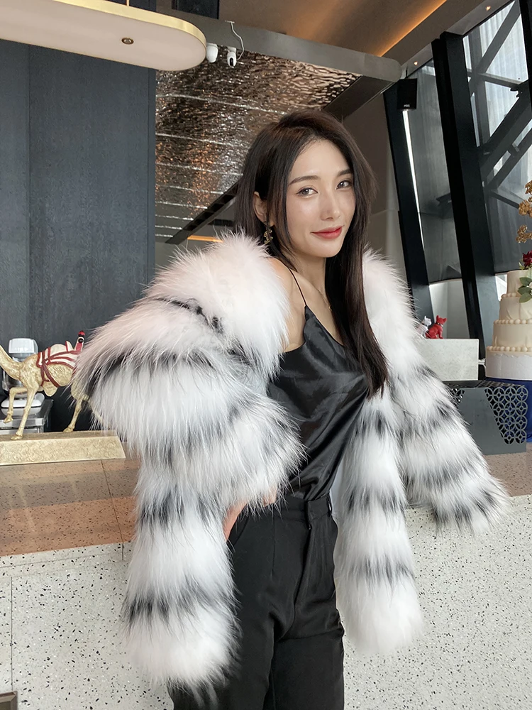 Fur CoatNew Raccoon Fur Woven Fur Coat With Fox Fur In Black And White - Fashionable And Youthful Style