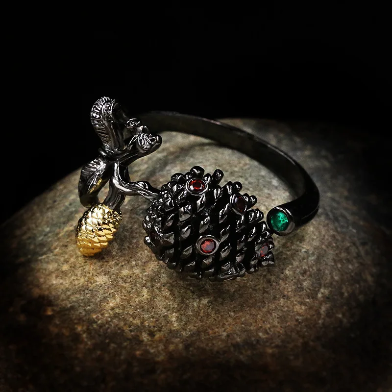 Exquisite and Unique Design Silver Plate Ruby Pine Cone Opening Ring Female Retro Wedding Black Gold Ring Italian Jewelry